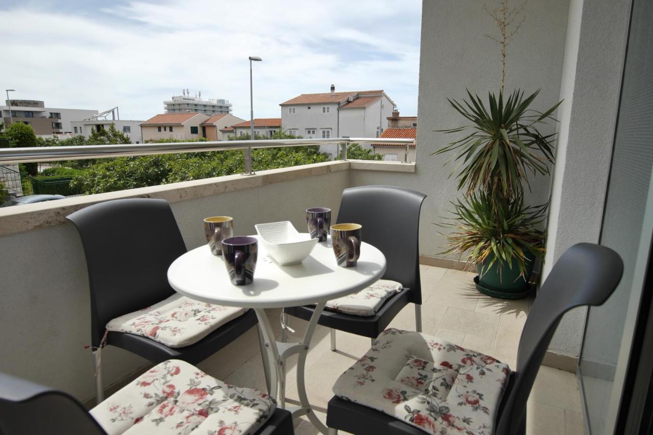 Apartments Mario Migros Makarska Bagian luar foto