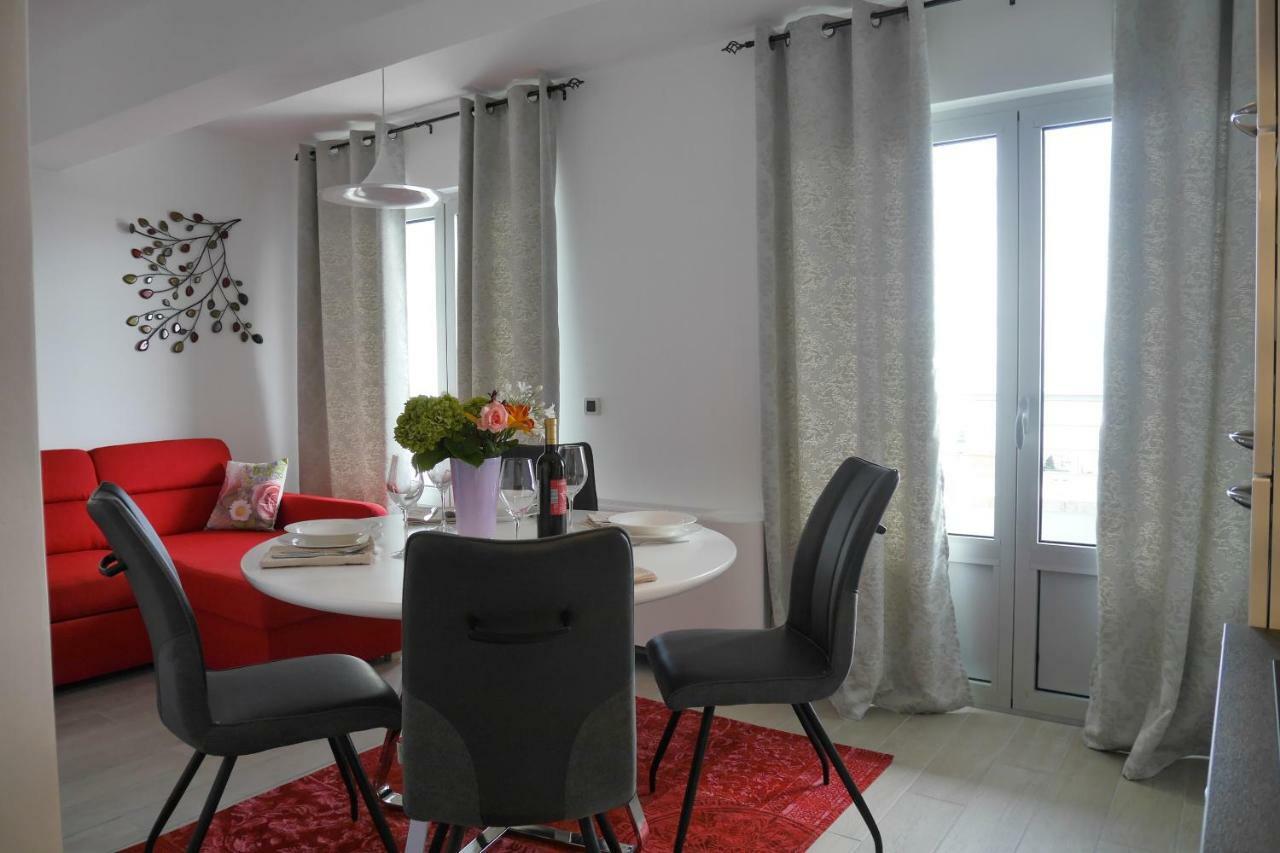 Apartments Mario Migros Makarska Bagian luar foto
